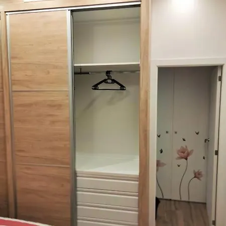 Apartman Loft La Calahorra Del Bere Con Posibilidad De Aparcamiento Pregunta Por El Pack Mas Córdoba